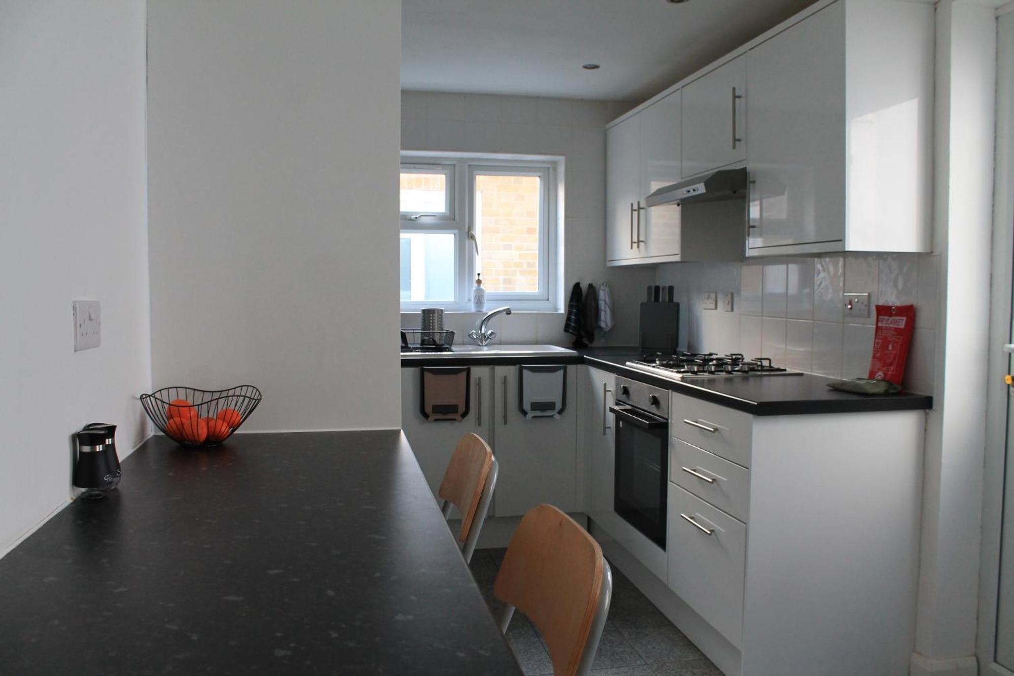 City Reach Retreat Spacious 4Bed House Startford Maryland Great Transport Links Лондон Экстерьер фото
